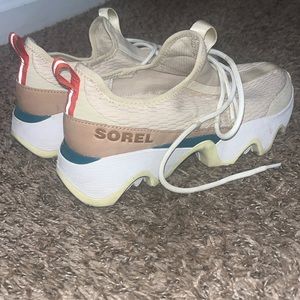 Sorel shoes